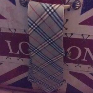 Burberry tie